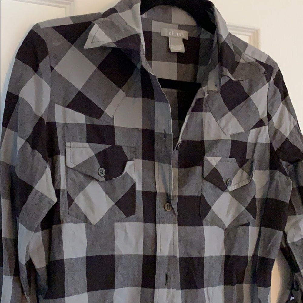 Button Down Top - Picture 3 of 3